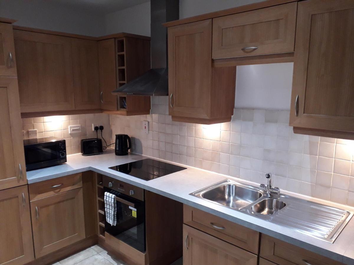 Luxury And Stylish 2 Bedroom Apartment With En-Suite Luton  Exterior foto